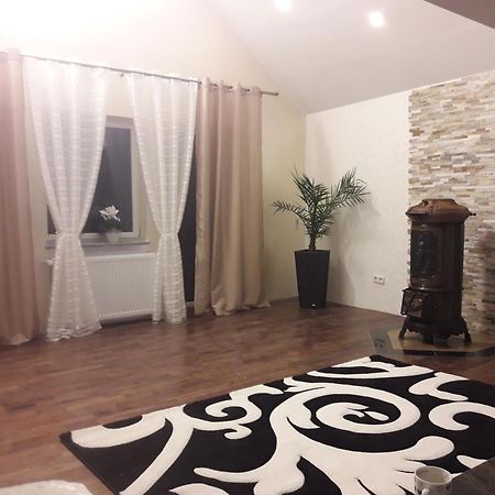Kaisersesch Gemuetliche Zimmer מראה חיצוני תמונה