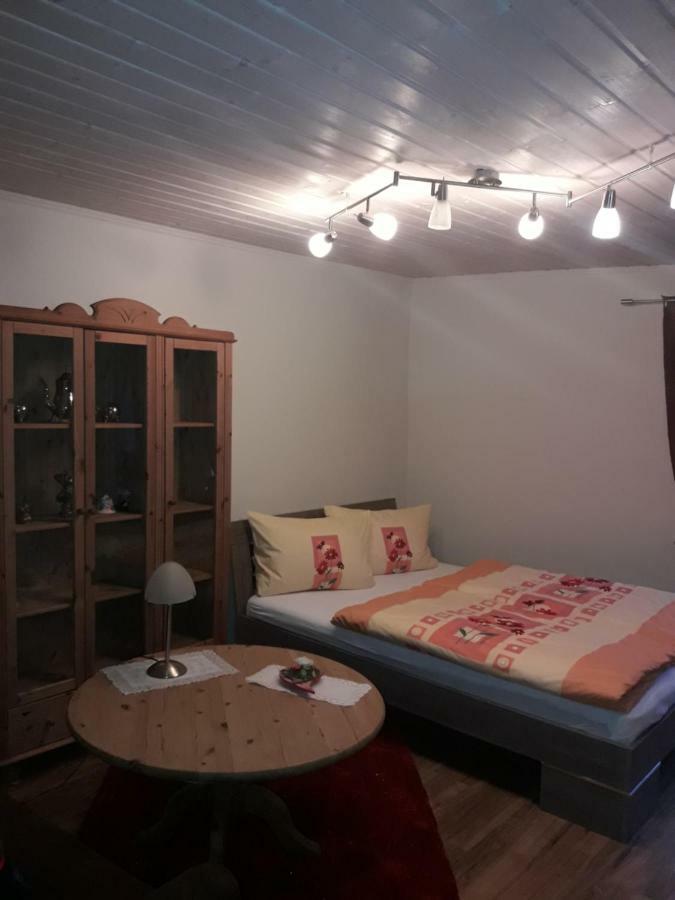 Kaisersesch Gemuetliche Zimmer מראה חיצוני תמונה